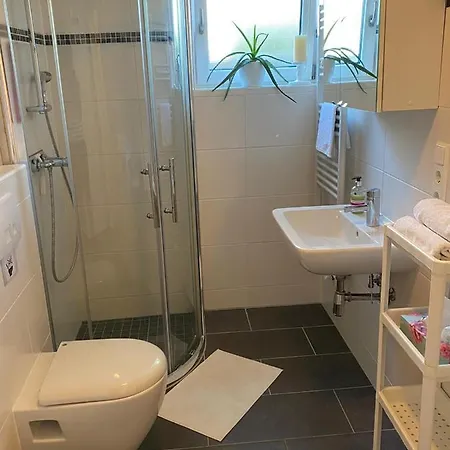 Haus 4 Apartment *